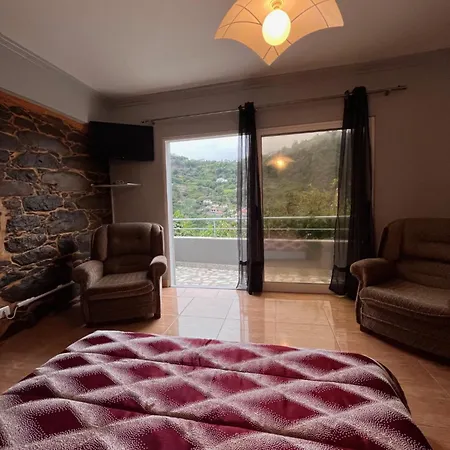 Casa vacanze Casa Duque 3-bedroom Mountain Retreat With Terrace & Parking Santana (Madeira)