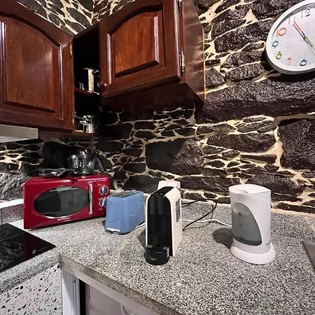 Casa vacanze Casa Duque 3-bedroom Mountain Retreat With Terrace & Parking *