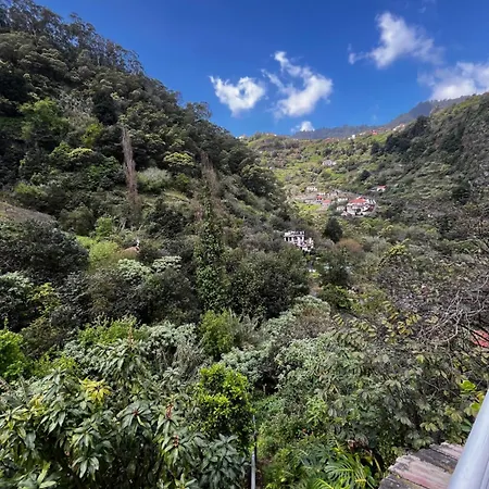 Casa vacanze Casa Duque 3-bedroom Mountain Retreat With Terrace & Parking *
